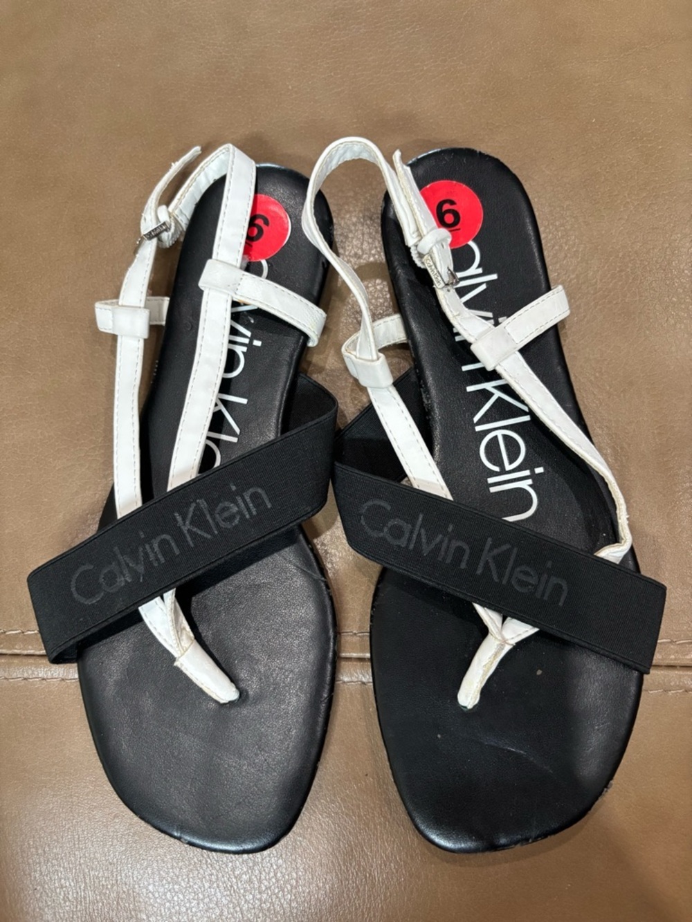 Calvin Klein Black and White Strap Elastic Logo minimalist comfortable Sandals